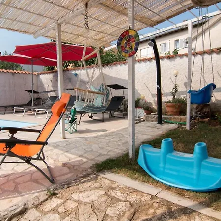 Fuer 2 Personen Ca 25 Qm In Fazana-surida, Istrien Istrische Riviera Apartment Valbandon